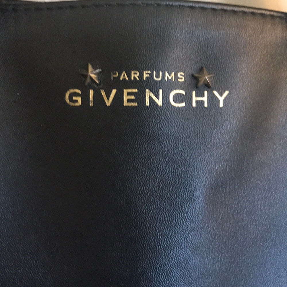 Givenchy Parfums Black Vegan Leather Tote ๐ - Picture 2 of 8